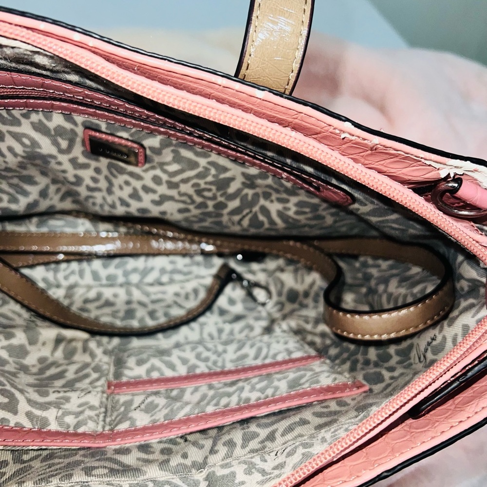 Guess Purse Handbag In Pink And Brown - image 6